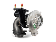 Load image into Gallery viewer, Evo 9 Cast O2 Housing