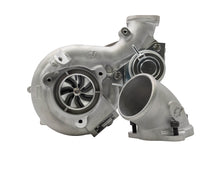 Load image into Gallery viewer, FP Black EvoX
